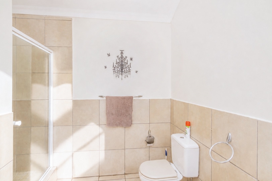 3 Bedroom Property for Sale in Landsmeer Residential Estate North West